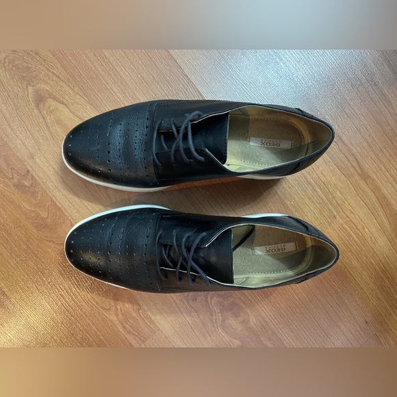 GEOX Platform Leather Dress Shoes - Picture 9 of 12